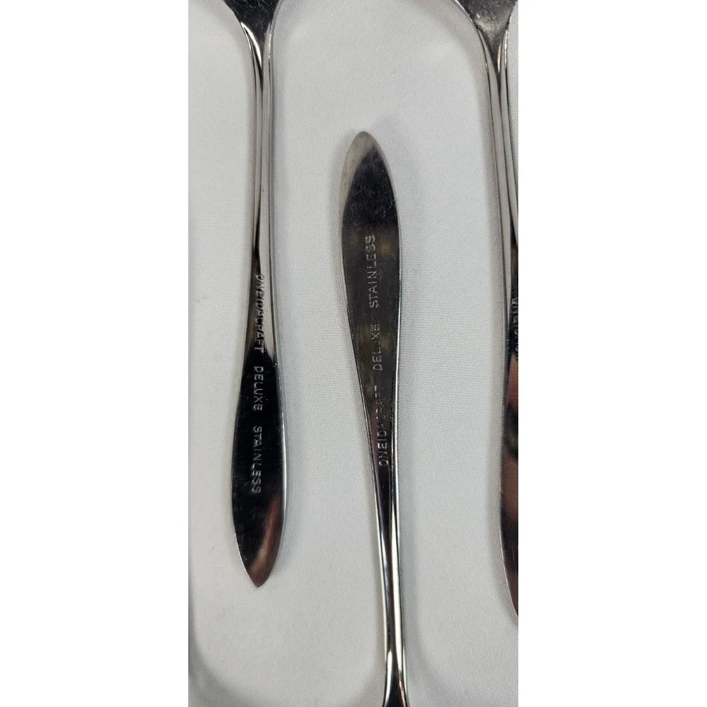 Oneida Ember Glow Stainless Steel Salad Forks‎ Set of 8 Floral Flatware